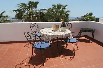 公寓 Puerto Marina Beach And Golf 贝纳尔马德纳