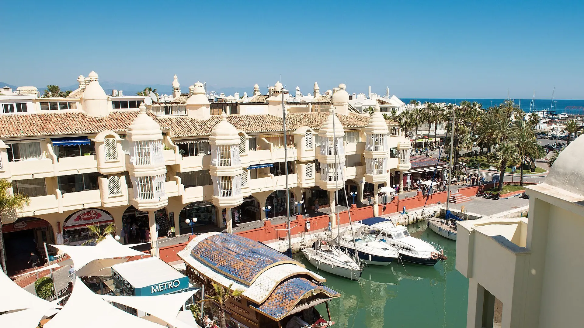 Puerto Marina Beach And Golf 贝纳尔马德纳 西班牙